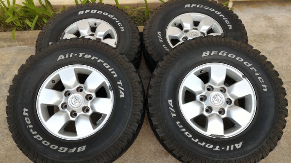 ขายยาง อะไหล่ 4X4