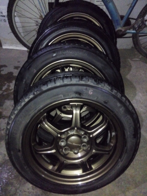 แม็กเจแปนนำเข้า ขอบ 15 พร้อมยาง นำหนักเบามาก ราคา 6900 บาท แม็กเจแปนนำเข้า ขอบ 15 พร้อมยาง นำหนักเบามาก ราคา 6900 บาท