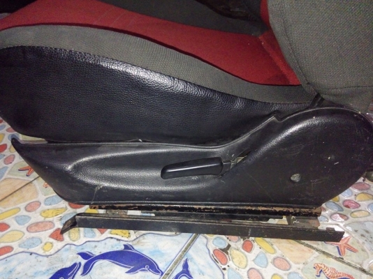 เบาะซิ่งรถสปอร์ต RX7 สภาพดีไม่ขาดไม่ล้ม สีไม่ซีด 3900 บาท เบาะซิ่งรถสปอร์ต RX7 สภาพดีไม่ขาดไม่ล้ม สีไม่ซีด 3900 บาท