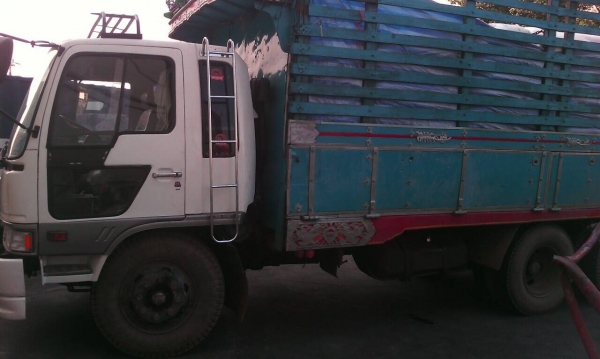 ขายสิบล้อ HINO FL176 เพลาเดียว HO7D เครื่องดีคัชชีสวย ยางพร้อมใช้งาน10เส้น