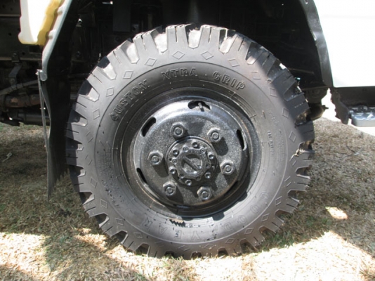 ISUZU NKS 71 G หัวการ์ตูนสูง 4 WD คานแข็ง ขับเคลื่อน 4 ล้อไม่ติดเเวลา