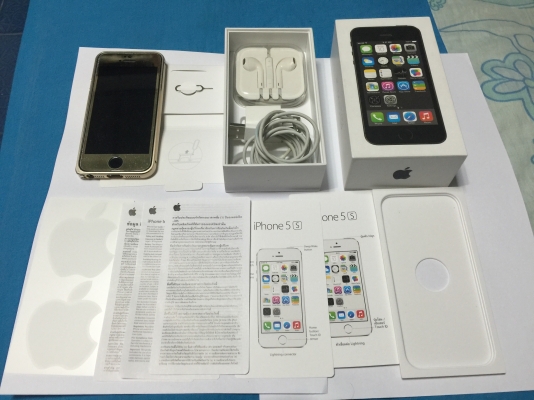 ลดเหลือ 10,900 บาท ไอโฟน 5S 16จิ๊ก สีเทา อุปกรณ์แท้ครบกล่อง อีมี่ตรงกล่อง สแกนนิ้วมือใช้ได้ปกติ เครื่องศูนย์ AIS ติดฟลิม์กระจกหน้า-หลัง ใส่เคสบั๊มเปอร์ ใช้งานปกติทุกอย่าง ไม่เคยหล่น ไม่เคยซ่อม ไม่ติดรหัส ไม่ติดไอคราว รีเซ็ทได้ตลอด รายละเอียดตามรูป ขาย 11,