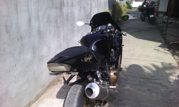 ขาย  คาวาซากิ  ZX12R  ปี 01