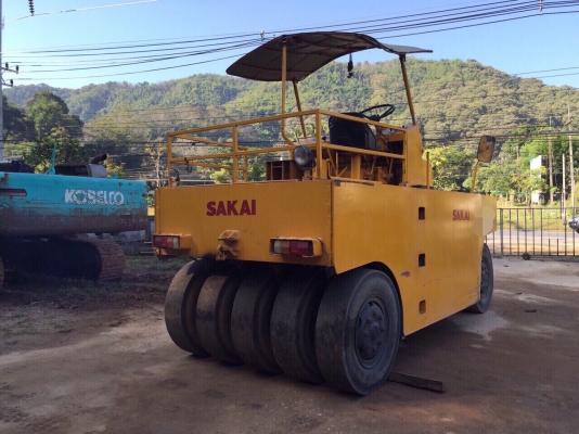 ขายด่วนรถบดล้อยาง9ล้อ SAKAI TS150 พร้อมใช้งาน เอกสารเล่มทะเบียน