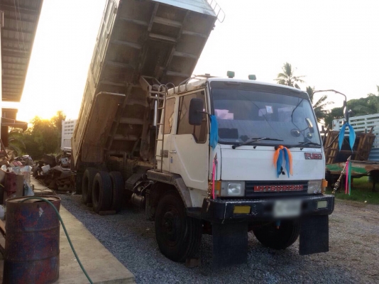 ขายรถบรรทุกสิบล้อดัมพ์ Mitsubishi MA เครื่อง 6D16-195 แรง ปี 44 ซีเรียล 22,xxx กระบะดัมพ์สามมิตร