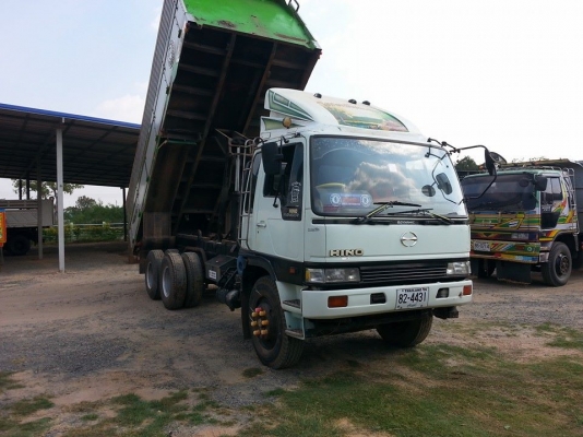 ขายดั้มเพลาเดียว HINO พ.เพาเวอร์ เบรกทิฟฟี่ ภายในสวย สภาพพร้อมใช้งาน เอกสารพร้อมโอน สนใจโทร 090-8588220คุณนะ 093-3258446คุณบิว หรือเข้าดูสินค้าอื่นๆได้ที่ www.truck.in.th/498 หรือเพจFacebook ณรงค์ ซื้อขายรถมือสอง (เว็บไซต์ส่วนตัว) หรือFacebook ตลาดรถมือสอ