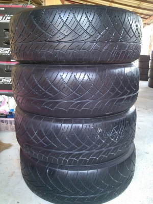 265 65 17 Nitto 420 ชุด 1800 เท่านั้น 265 65 17 Nitto 420 ชุด 1800 เท่านั้น
