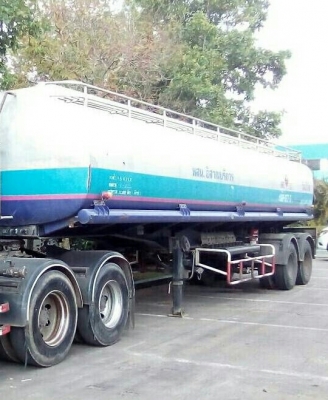 สิบล้อ ฮีโน่ 380ปี52 ลากหางพ่วงน้ำมัน 40,000ลิตรโหลดล่าง สภาพดีพร้อมใช้งาน ทะเบียนพร้อมโอน ราคา 1,890,000บ หัวลากพร้อมหางพ่วง  ครับ