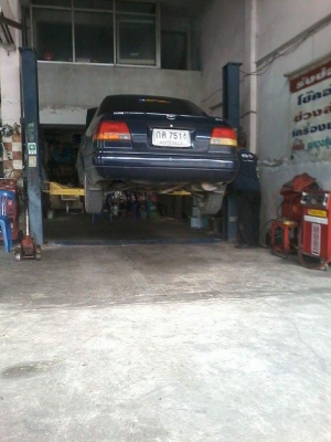 ขายด่วน 35000 บาท รถยนต์ โตโยต้า โคโรล่า 111 เครื่อง1500 cc หัวฉีด เล่มทะเบียนพร้อม  *(ไม่ใช่รถแท๊กซี่ กล้าท้าพิสูจน์