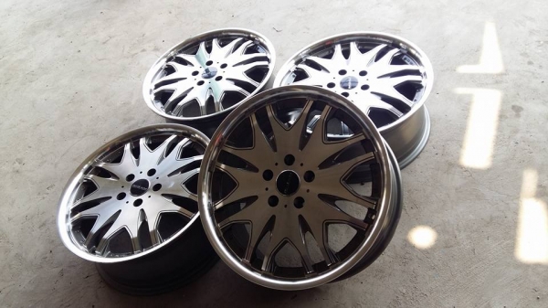 ขายล้อแม็กมือ2 rojam rt092 18" สนใจติดต่อ ตาเล็ก ล้อและยาง ครับ 081-3747940