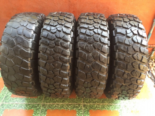 ยาง mud bf km2 265/75/16 ปี12