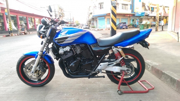 ขายคับ HONDA CB400 TECH1 ปี2001 สีสวย ท่อแต่งBEETJAPAN แฮนด์แต่ง อินวอยส์ สรรพสามิตร ราคา 75500 บาท ส่งได้ทั่วไทยคับ สนใจติดต่อ 081-0578282 คับ ส่งได้ทั่วไทยคับ สนใจติดต่อ 081-0578282 FACEBOOK ชาญณรงค์ ป๊อป ชัยอมฤต ไอดีไลน์ POPBIGBIKESAKON คับ สนใจรถสวย ถ