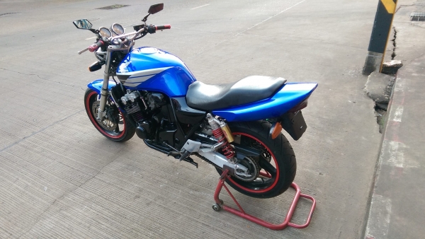 ขายคับ HONDA CB400 TECH1 ปี2001 สีสวย ท่อแต่งBEETJAPAN แฮนด์แต่ง อินวอยส์ สรรพสามิตร ราคา 75500 บาท ส่งได้ทั่วไทยคับ สนใจติดต่อ 081-0578282 คับ ส่งได้ทั่วไทยคับ สนใจติดต่อ 081-0578282 FACEBOOK ชาญณรงค์ ป๊อป ชัยอมฤต ไอดีไลน์ POPBIGBIKESAKON คับ สนใจรถสวย ถ