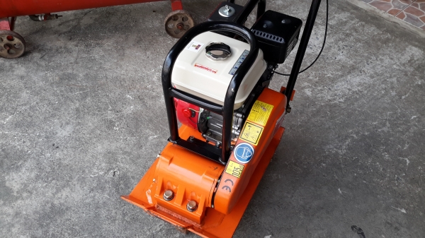 เครื่อบตบดิน marton 5.5HP