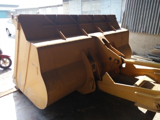 รถตัก CAT 924GZ