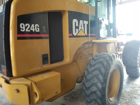รถตัก CAT 924GZ