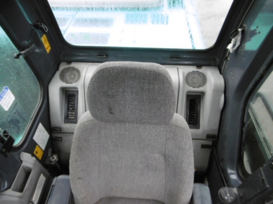 Kobelco SK200-6ES Super YN10-403xx แทรค 70ซม. นำเข้าเองจากญี่ปุ่น