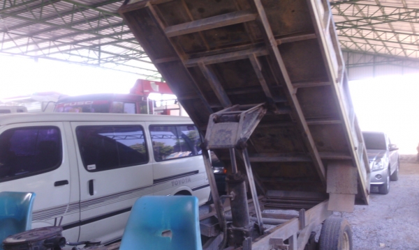 อีแต๋น 4 ล้อ ดัมพ์ เครื่อง SD 27