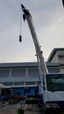 รถทรัคเครนสภาพสวย25ตัน10ล้อ