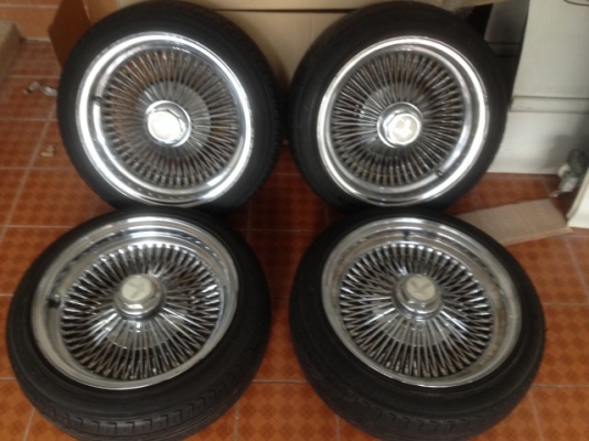 ล้อซี่ลวด อเมกาเเท้ขอบ14 สีเดิมญี่ปุ่นสภาพสวยๆเงาๆครับ