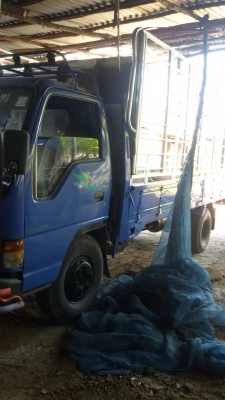 รถฝากขาย398000  NPR120  ฝาขาวยาว5เมตร