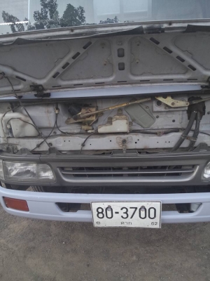 ขายหกล้อFC4Jปี40 ยาว5.50เมตร เบรคทิฟฟี่ หัวบางเดิม แอร์เย็น คัสซีไม่ผุ รถห้างแท้ ทะเบียนพร้อมโอน