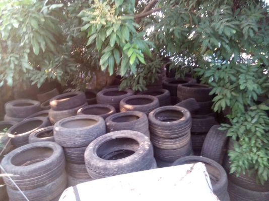 ขายเหมาถูกๆ ยาง\% พร้อมแม็ก