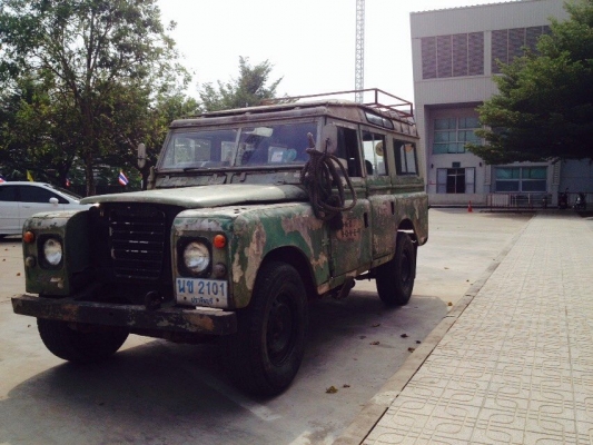 ขายเลนโรเวอร์ สมัยเจ้าคุณปู่ เครื่องอีซูซุ 2200 ซีซี ดีเซล สุดประหยัด เครื่องดีมาก สตาร์ททีเดียวติด  สภาพแห้งๆ คลาสสิค ขาย 99,000 บาท ติดต่อคุณเอ๋ 092-6356419