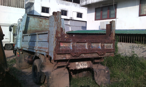 ขายยกชุด3คัน 1180000 6ล้อดั้มดิน2คันแบคโฮ1คัน ขายยกชุด3คัน 1180000 6ล้อดั้มดิน2คันแบคโฮ1คัน