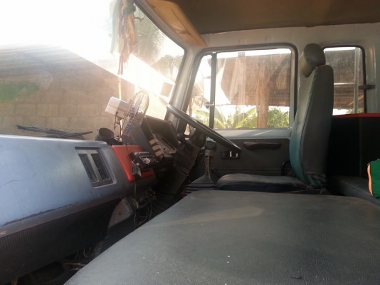 ขายดั้ม2เพลา ร็อกกี้240แรง พ.เพาเวอร์ เบรกทิฟฟี่ ภายในสวย แอร์เย็น สภาพพร้อมใช้งาน เอกสารพร้อมโอน สนใจโทร 090-8588220คุณนะ 093-3258446คุณบิว หรือเข้าดูสินค้าอื่นๆได้ที่ www.truck.in.th/498 หรือเพจFacebook ณรงค์ ซื้อขายรถมือสอง (เว็บไซต์ส่วนตัว) หรือFacebo