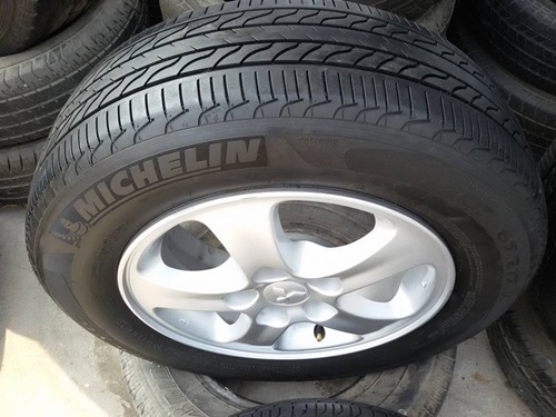 ขายล้อ Mitsubishi Triton15 ยาง205/65/15 4 ล้อ ขายล้อ Mitsubishi Triton15 ยาง205/65/15 4 ล้อ
