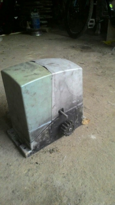 กล่องเฟืองประตู nice robus