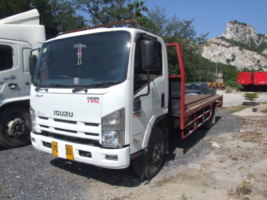 รถ 6 ล้อ อีซูซุ 175