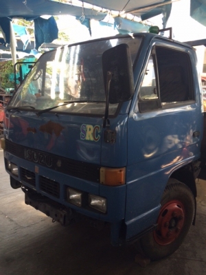 6 ล้อ อีซูซุ 110 แรง 4.30 เมตร