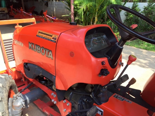 ขายรถไถ Kubota L3608(4WD) พร้อมใบมีดและผานพรวน รถพร้อมใช้งาน ขายรถไถ Kubota L3608(4WD) พร้อมใบมีดและผานพรวน รถพร้อมใช้งาน