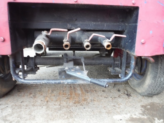 ถึงไทยแล้วครับ ปั้มลมแบบสกรู AIRMAN DPS-390SS มีล้อลาก นำเข้าจากญี่ปุ่น สภาพสวยครับ