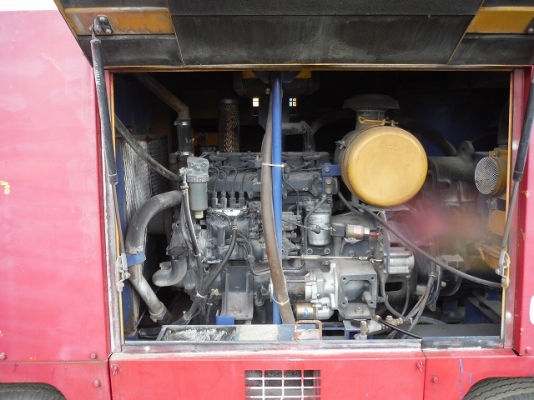 ถึงไทยแล้วครับ ปั้มลมแบบสกรู AIRMAN DPS-390SS มีล้อลาก นำเข้าจากญี่ปุ่น สภาพสวยครับ