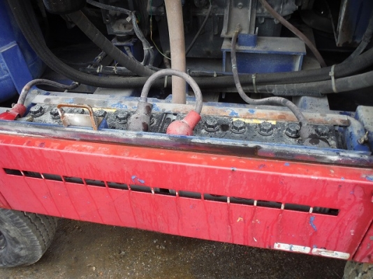 ถึงไทยแล้วครับ ปั้มลมแบบสกรู AIRMAN DPS-390SS มีล้อลาก นำเข้าจากญี่ปุ่น สภาพสวยครับ