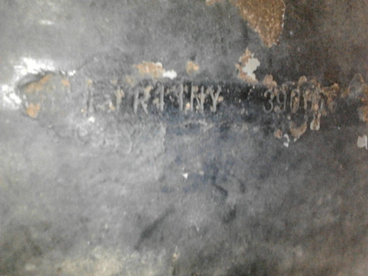 รถอีซูซุ 6 ล้อ FTR  175 แรงม้า. ปี 35.  สนใจติดต่อ  081 - 6079515