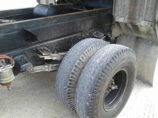 รถฮีโน่ 6 ล้อดั้ม FC9J 175 แรงม้า. ปี 56.  ( รถวิ่ง 2x,xxx กม. )    สนใจติดต่อ  081 - 6079515