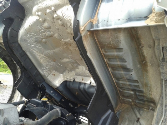 รถฮีโน่ 6 ล้อดั้ม FC9J 175 แรงม้า. ปี 56.  ( รถวิ่ง 2x,xxx กม. )    สนใจติดต่อ  081 - 6079515