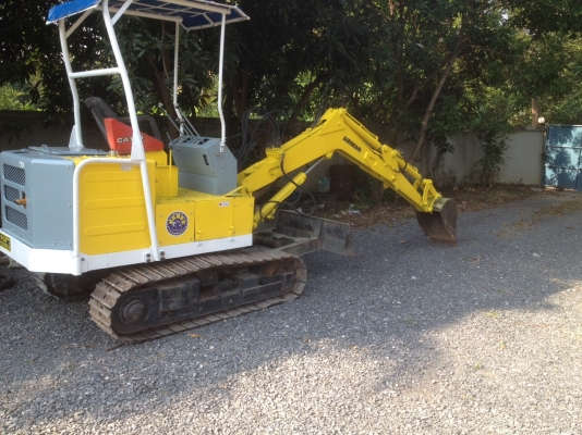 ขายแบคโฮเล็ก นำเข้าจากจากญี่ปุ่น สภาพสวย พร้อมใช้งานได้เลย