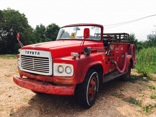 ขายรถ6ล้อดับเพลิง TOYOTA สวยๆ ขายรถ6ล้อดับเพลิง TOYOTA สวยๆ