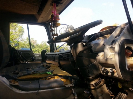 ขายเทรลเลอร์2เพลา HINO 3H เครื่องHO7D 195แรง ยางใหม่ พ.เพาเวอร์ เบรกทิฟฟี่ ภายในสวย สภาพพร้อมใช้งาน เอกสารพร้อมโอน สนใจโทร 090-8588220คุณนะ 093-3258446คุณบิว หรือเข้าดูสินค้าอื่นๆได้ที่ www.truck.in.th/498 หรือเพจFacebook ณรงค์ ซื้อขายรถมือสอง (เว็บไซต์ส่