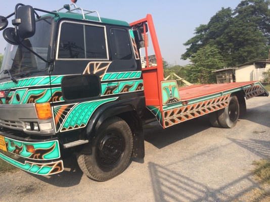 6 ล้อ บรรทุกแบคโคร 60 เครื่อง 185 แรง คัสซีสวย แอร์เย็น พร้อมทำงานครับ