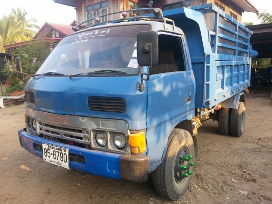 ขายดั้ม KS 110แรง เฟืองท้ายใหญ่ Fหน้า-หลัง เครื่องดี ยางดี สภาพพร้อมใช้งาน เอกสารพร้อมโอน สนใจโทร 090-8588220คุณนะ 093-3258446คุณบิว หรือเข้าดูสินค้าอื่นๆได้ที่ www.truck.in.th/498 หรือเพจFacebook ณรงค์ ซื้อขายรถมือสอง (เว็บไซต์ส่วนตัว) หรือFacebook ตลาดร