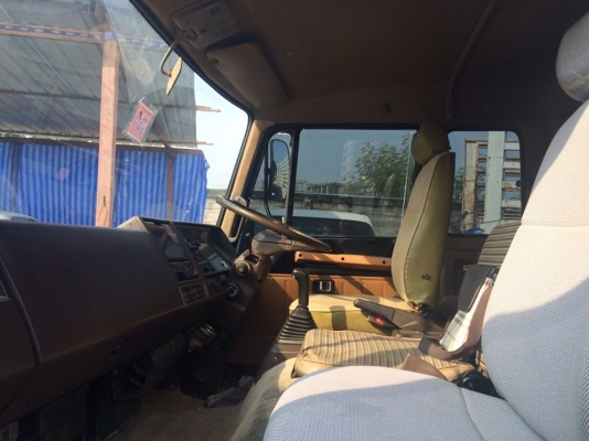 6 ล้อ บรรทุกแบคโครรถเกี่ยว เครื่อง 185 แรง คัสซีสวย แอร์เย็น พร้อมทำงานครับ