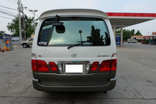 Toyota Granvia 3.4 V6 ตัวTOPสุด ปี2000