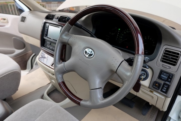 Toyota Granvia 3.4 V6 ตัวTOPสุด ปี2000