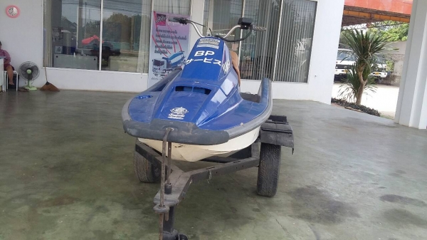 เจ็ตสกี YAMAHA เครื่อง 550 ซีซี สภาพพร้อมใช้งาน อยู่พนัสนิคม จ.ชลบุรี